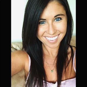 Meet your Posher, Tiffany